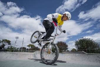 Bogotá se prende: Red Bull Rodando aterriza con rodada, trucos y demo de nivel olímpico
