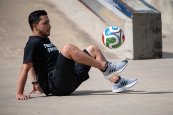 Red Bull Rodando encendió Bogotá: Dhers, las Villegas, Rincón y Caicedo llevaron el freestyle al límite