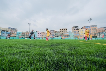 IDRD entrega modernizada la cancha sintética de Bilbao