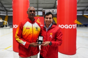 Los entrenadores del Equipo Bogotá tuvieron la celebración de su día en el Palacio de los Deportes