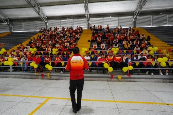 Los entrenadores del Equipo Bogotá tuvieron la celebración de su día en el Palacio de los Deportes