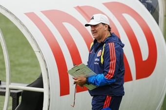 La Selección Colombia entrena en una de las mejores canchas del país