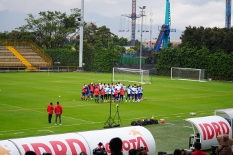 La Selección Colombia entrena en una de las mejores canchas del país