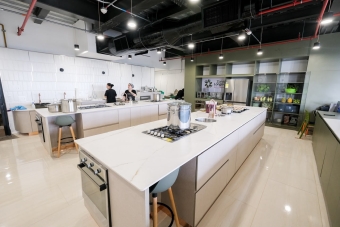 Lanzamiento de un aula culinaria saludable en el CEFE Cometas