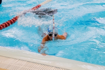 Natación con aletas en CEFE Tunal