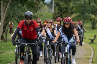 IDRD y Miss Mundo Colombia pedalearon por el bienestar y el liderazgo de las mujeres