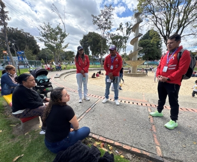 Proceso de socialización del equipo Guardaparques con usuarios, deportistas y comunidad abordando temáticas en apropiación del entorno y promoción de comportamientos