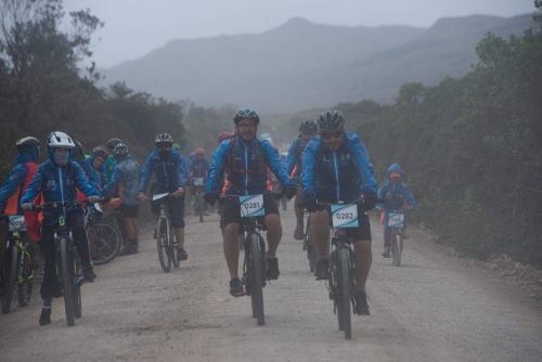 Ciclistas en travesía