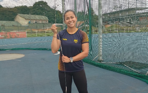 Mayra Gaviria estará en su primer mundial de mayores, en lanzamiento de martillo. Foto IDRD.