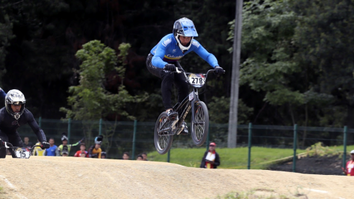 Carlos Ramírez compite de nuevo en la Copa Mundo UCI de BMX.