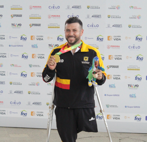 Eulises León, el máximo medallista de Bogotá en el paracycling. Foto cortesía latincolor sports.