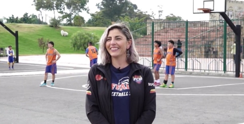 Isdith Kader, mujer madre y trabajadora, le dio una nueva forma a la Liga de Baloncesto de Bogotá. Foto IDRD. 