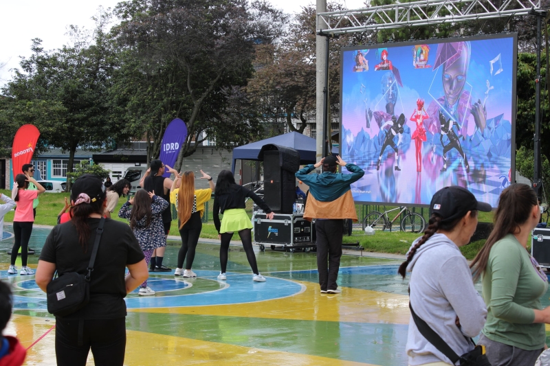 Pantalla ubicada en Parque El Sol