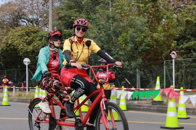 Ciclopaseo a ciegas
