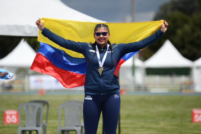 Catalina Rodríguez, oro en lanzamiento de martillo. Foto IDRD.
