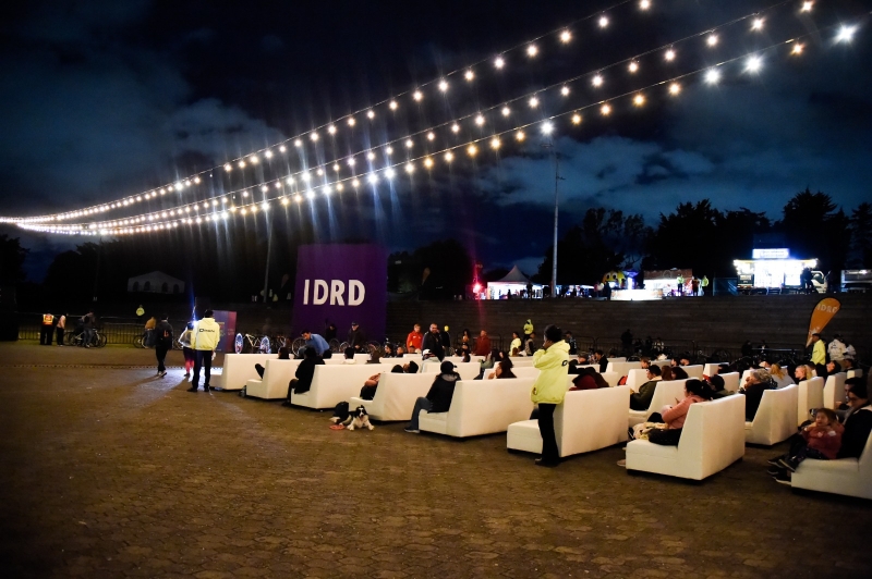 Una Noche Parisina en el Festival de Verano 2024: Celebración de la cultura francesa y el aniversario de Bogotá | IDRD - Instituto Distrital de Recreación y Deporte