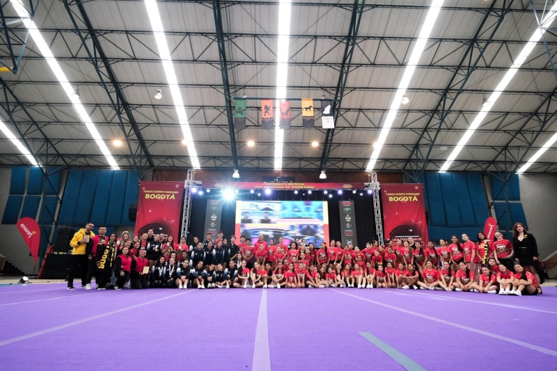 Equipo Bogotá en el II Campeonato Distrital de Porrismo 