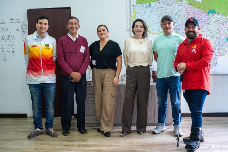 Mesa de trabajo con las ligas deportivas