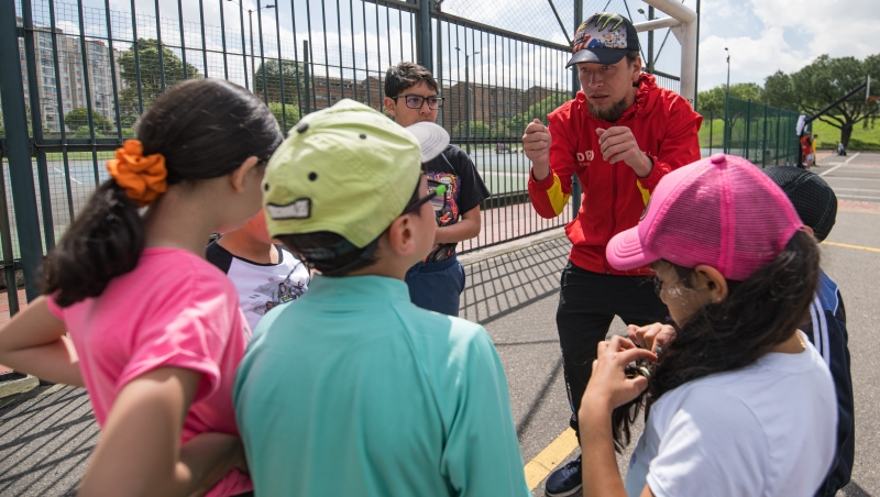 ¡A pedalear en el receso! El IDRD incorpora la Escuela de la Bicicleta a sus Vacaciones Recreativas