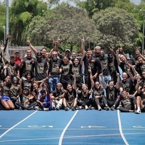 Equipo Bogotá-Liga de Atletismo de Bogotá, nuevo campeón colombiano. Foto cortesía Liga de Atletismo.