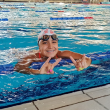 Sara Vargas logró tres medallas de oro y tres de plata en la Serie Mundial de Paranatación celebrada en Italia. Foto: cortesía CPC.