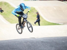 ciclista de bmx