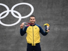  Carlos Ramírez en el podio