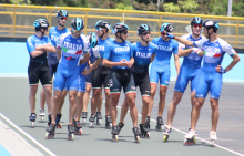 grupo de patinadores