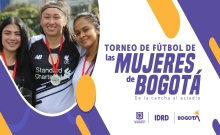 letrero publicitario Torneo de Fútbol de las Mujeres
