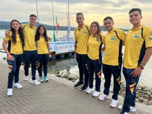 Los bogotanos en el Mundial de Natación con Aletas en Aguas Abiertas. (Izq. a der.) Estefanía Sánchez, Samuel Roa, Laura Saavedra, Alexander Jiménez, Valentina Botero, Andrés Guzmán y Neil Farid Betancur. Foto IDRD.