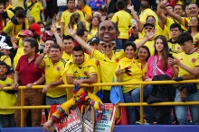 Espectadores en el estadio El Campín