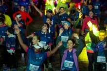 Carrera "Bogotá Brilla Neón Running 5K"