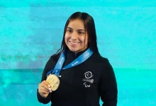 Sara Vargas, la reina dorada de la Serie Mundial de Paranatación. Foto IDRD.