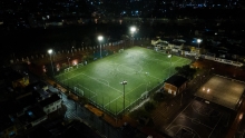 Sistema de Iluminación en Cancha del Parque Villa Mayor
