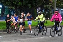 Ciclovía nocturna