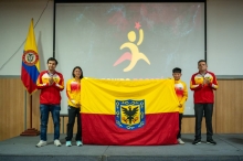 Bogotá entregó la bandera a su delegación a la Final Nacional de los Juegos Intercolegiados