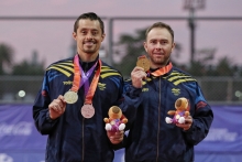 Cristian Rodríguez (izq.) y Juan Sebastián Gómez, presentes en el KIA Open 2026 de Tenis en Cali. Foto archivo COC.