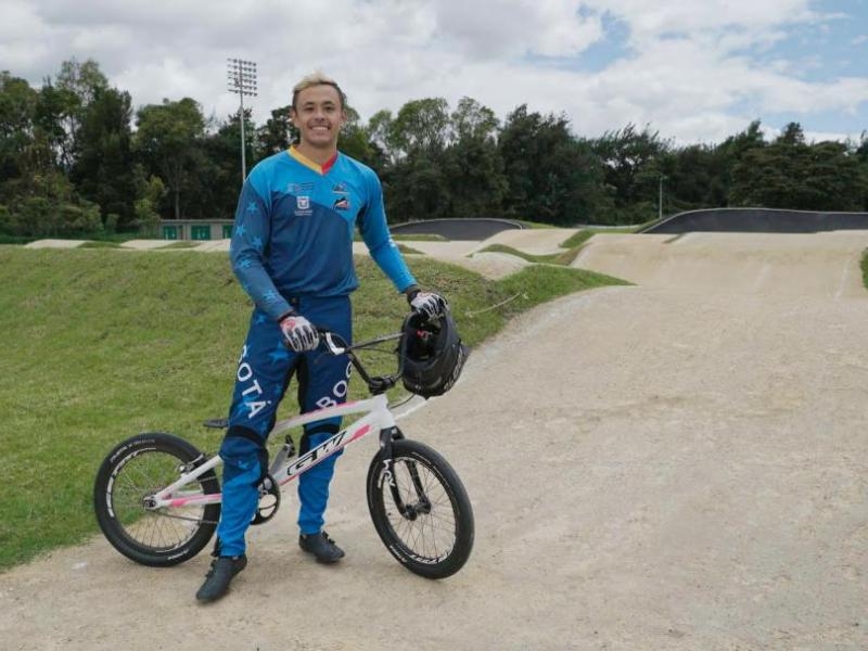Miguel Calixto y su bmx