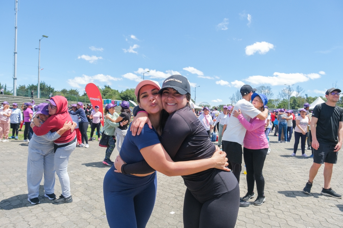 Mujeres en evento de actividad física