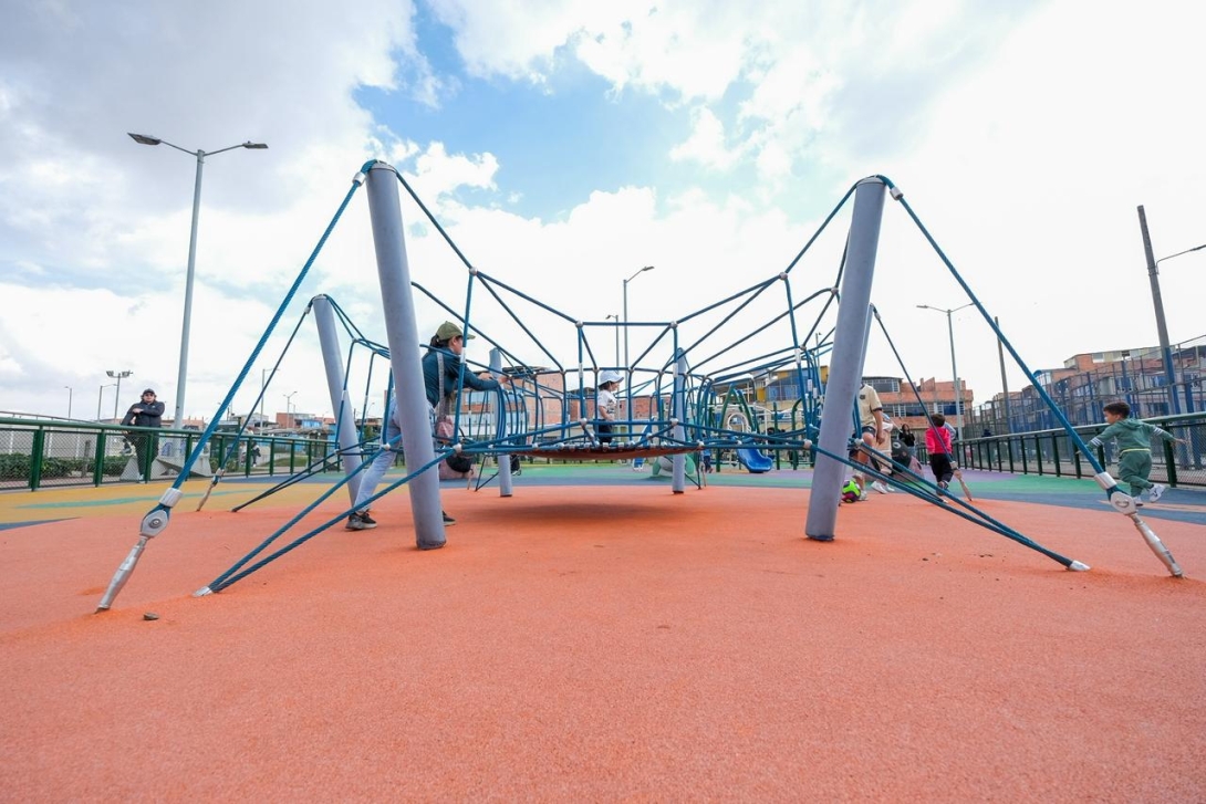 IDRD sigue renovando el espacio público: entregó dos parques intervenidos para el bienestar de Bosa