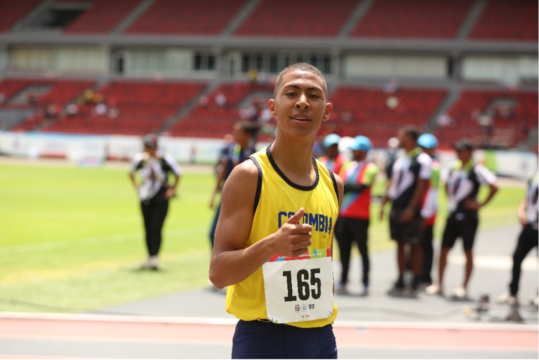 El atleta Sergio Rojas Escuero fue el mejor deportista del Equipo Bogotá en los IV Juegos Suramericanos de la Juventud Panamá 2026, sumando tres medallas (dos de oro y una de bronce). Foto cortesía COC. 